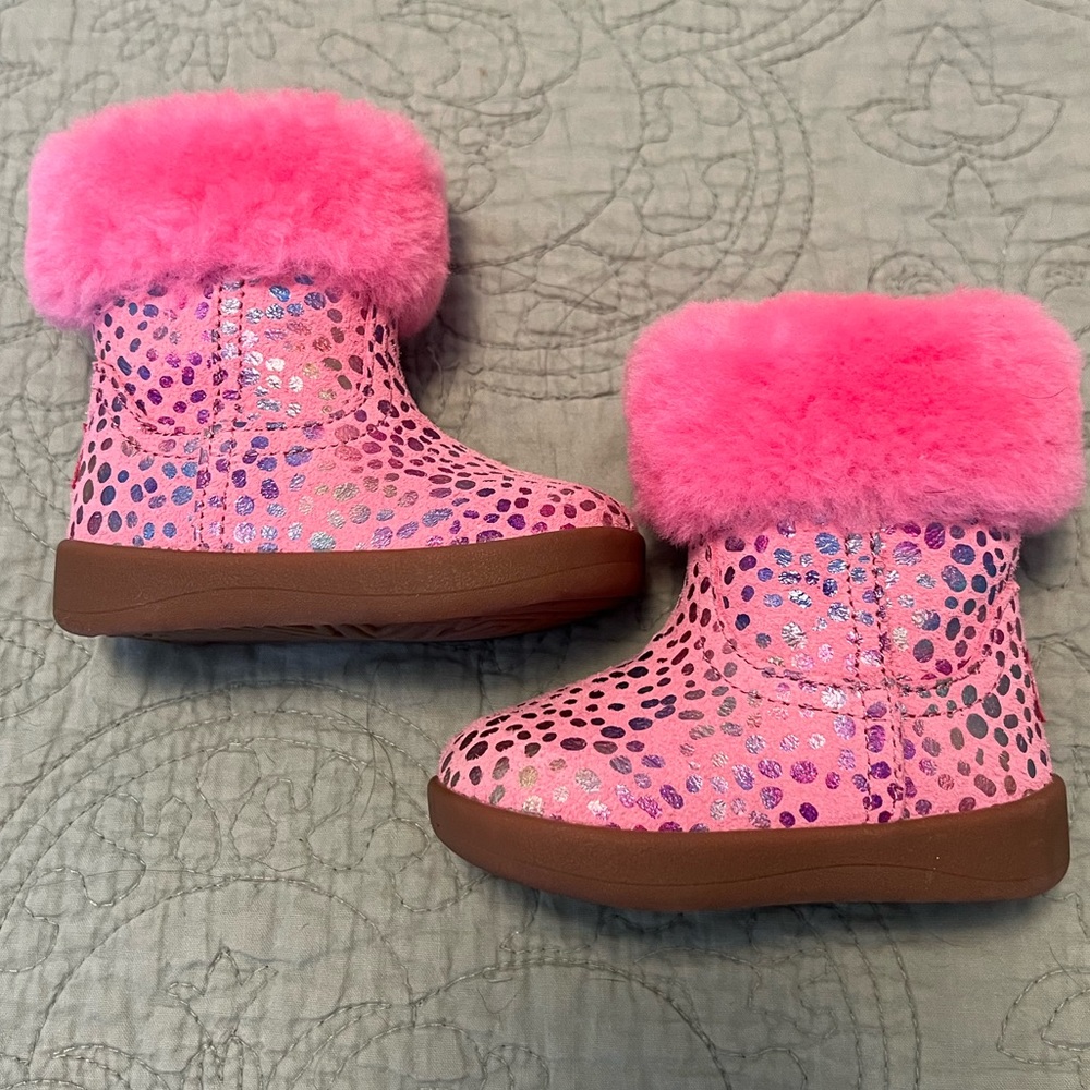 UGG Infant Jorie Ii Metallic Spots Shearling Boot
